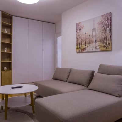 Alquiler de un acogedor apartamento de 2 habitaciones, 60 m², Voždovac, Belgrado, Serbia